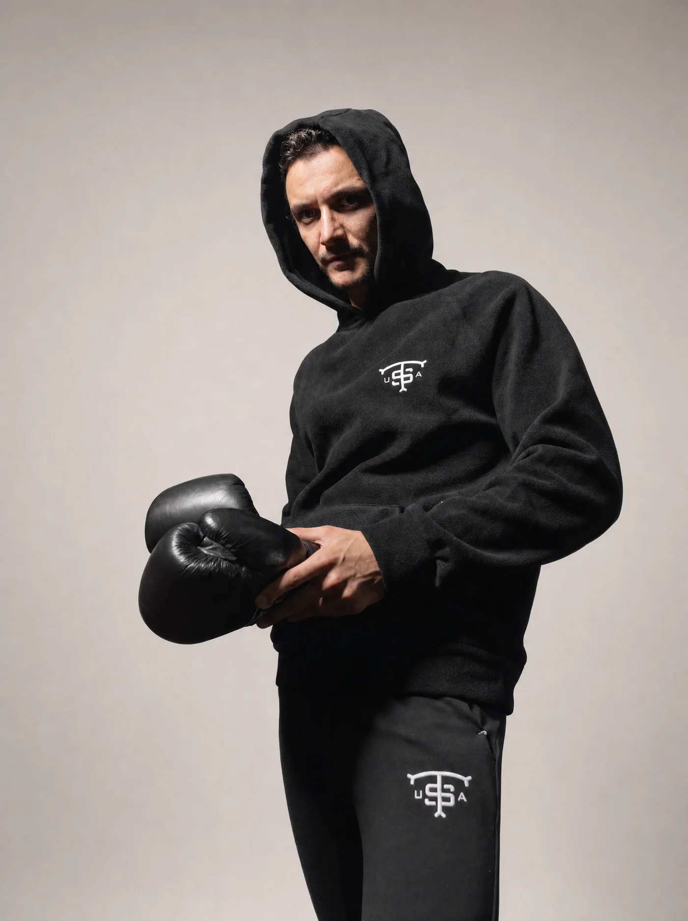 USA Fleece Sweatshirt — stüdyo çekimi