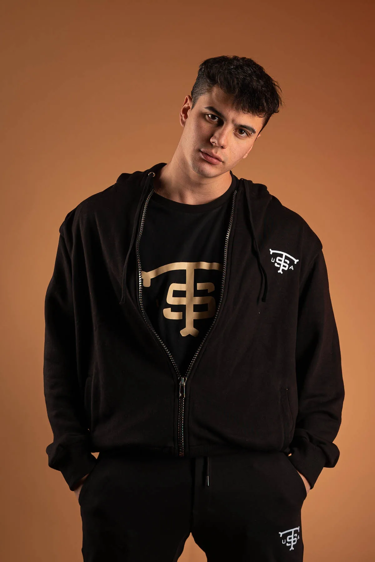 USA Raw Zipper Black